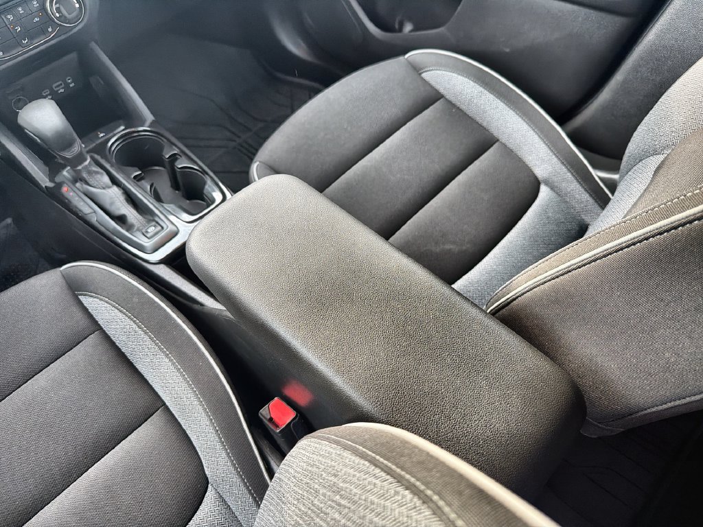 Used 2023 Chevrolet TrailBlazer LT FWD image 20