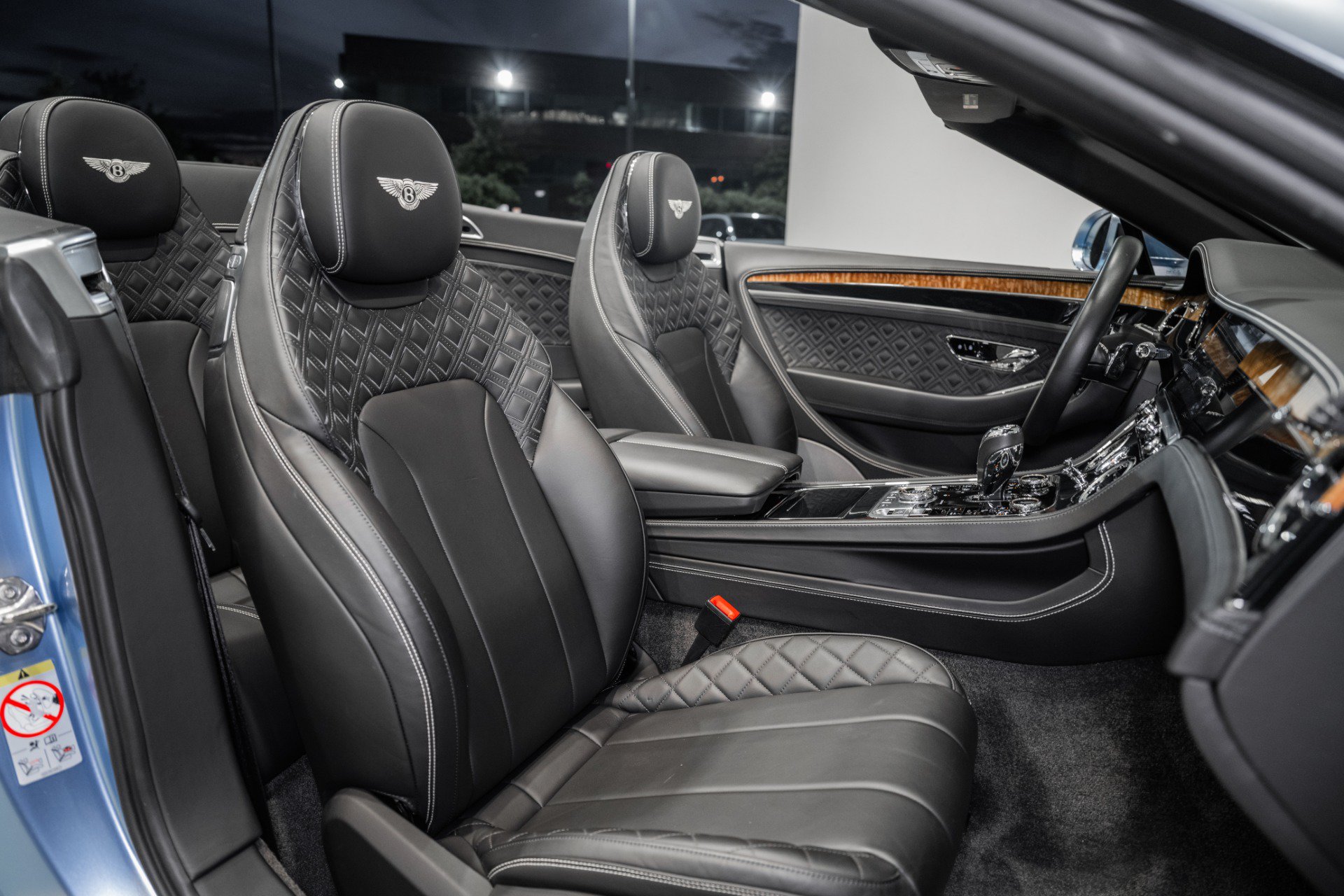 Certified 2022 Bentley Continental GT V8 AWD/4WD image 22
