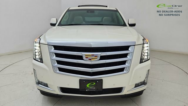 Used 2015 Cadillac Escalade Luxury RWD image 13
