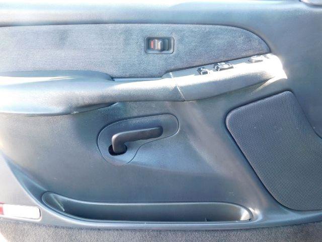 Used 2002 Chevrolet Silverado 1500 LS image 11