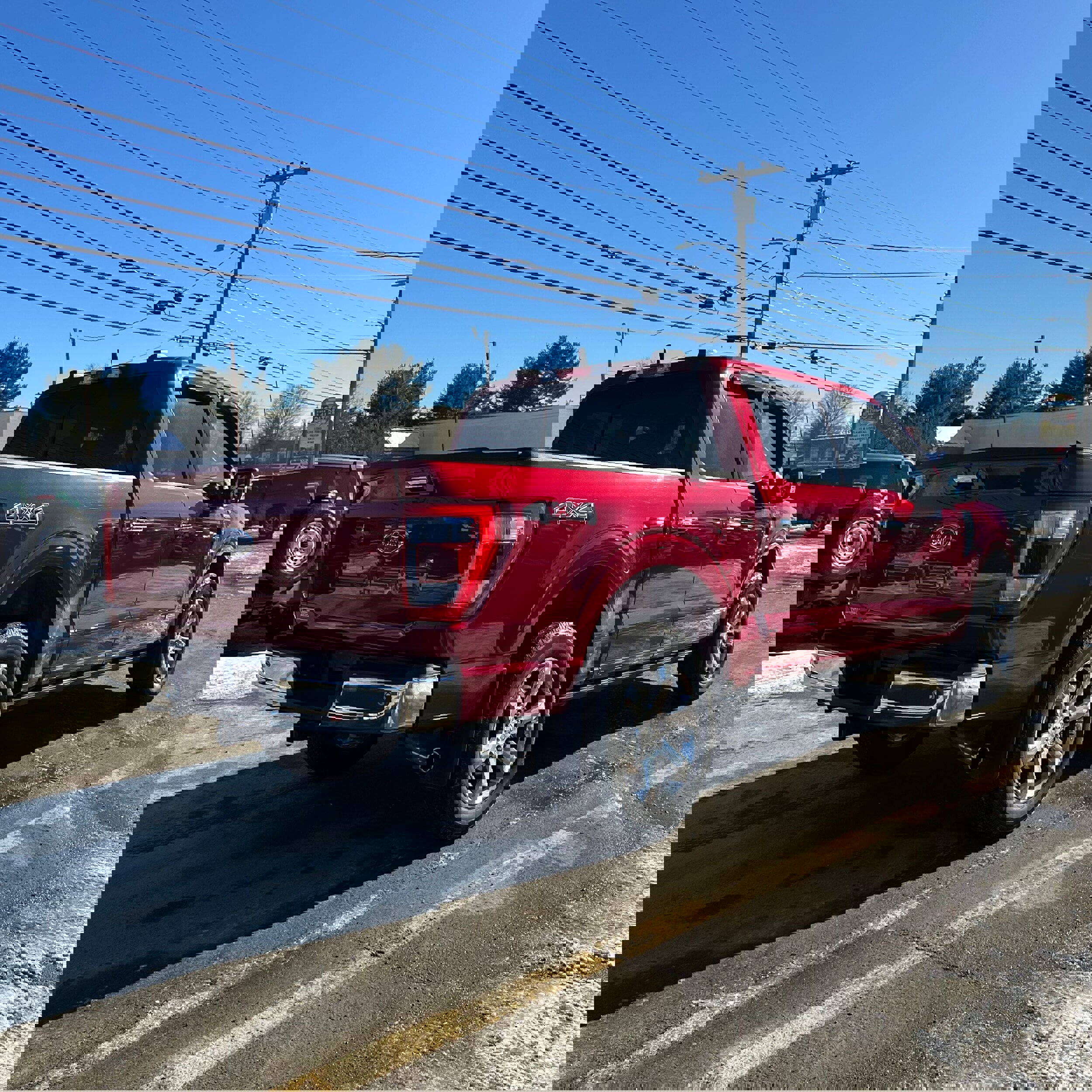 Used 2023 Ford F150 Lariat w/ Equipment Group 502A High image 3