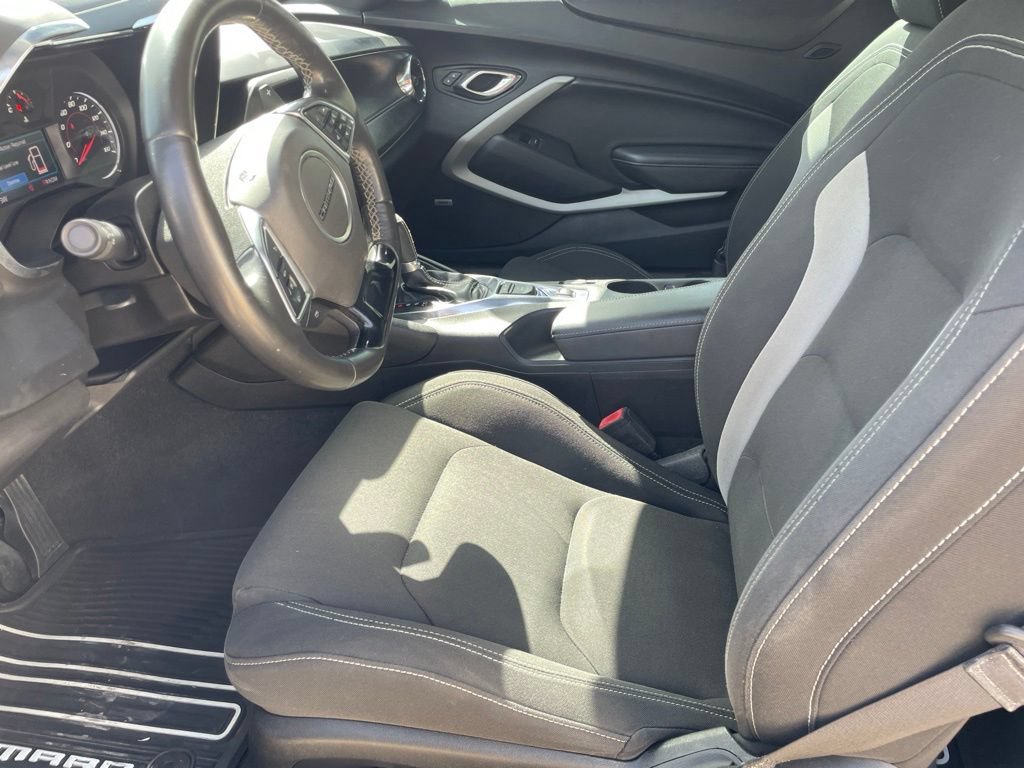Used 2019 Chevrolet Camaro LT w/ RS Package RWD image 9