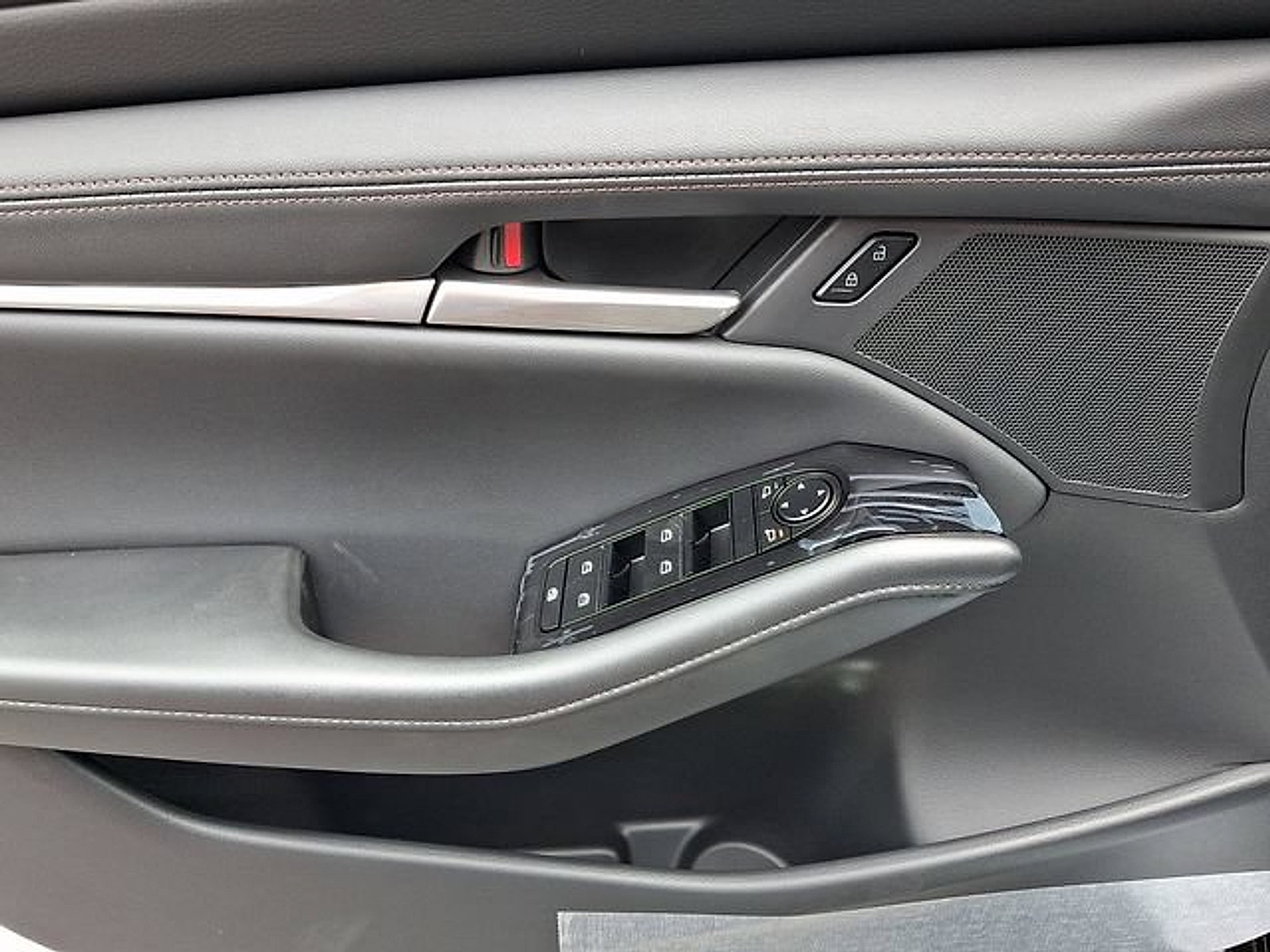 New 2026 MAZDA MAZDA3 2.5 S Sedan w/ Preferred Pkg FWD image 9