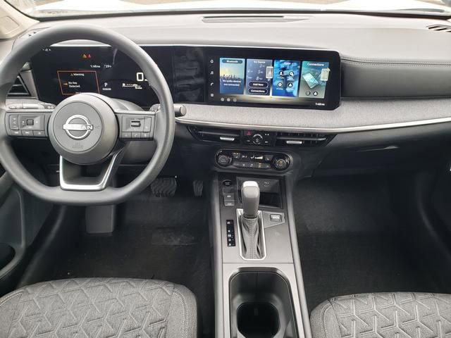 New 2026 Nissan Kicks SV w/ SV Premium Package image 13