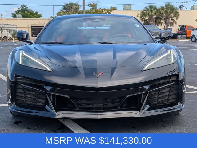 Used 2025 Chevrolet Corvette Z06 w/ Stealth Interior Trim Package RWD image 2