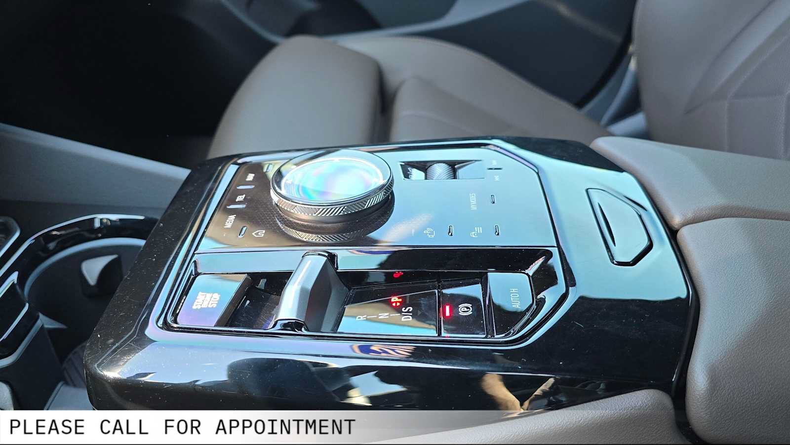 Used 2024 BMW 530i xDrive w/ M Sport Package AWD/4WD image 36