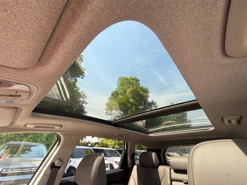 Used 2019 Hyundai Santa Fe AWD image 23
