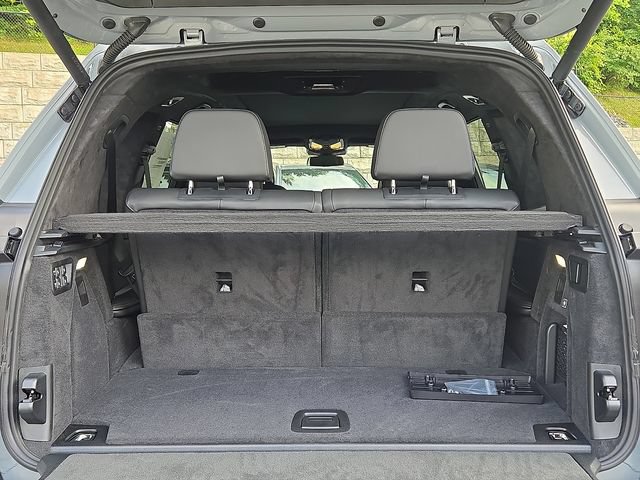 New 2027 BMW X7 xDrive40i w/ M Sport Package AWD/4WD image 13