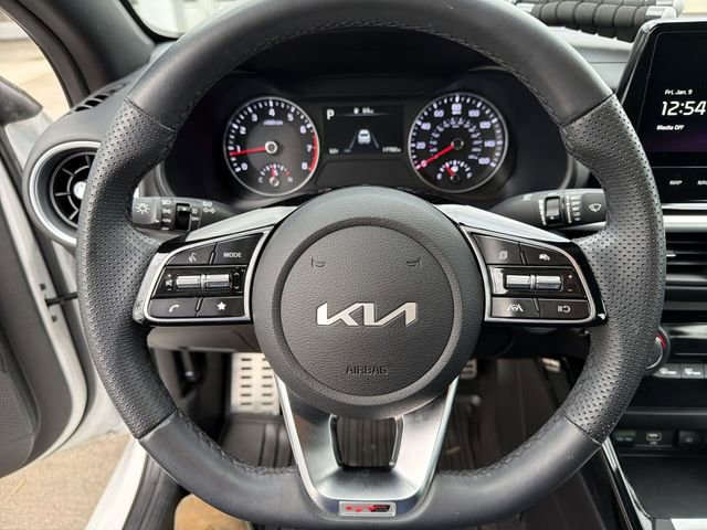 Used 2023 Kia Forte GT-Line image 16