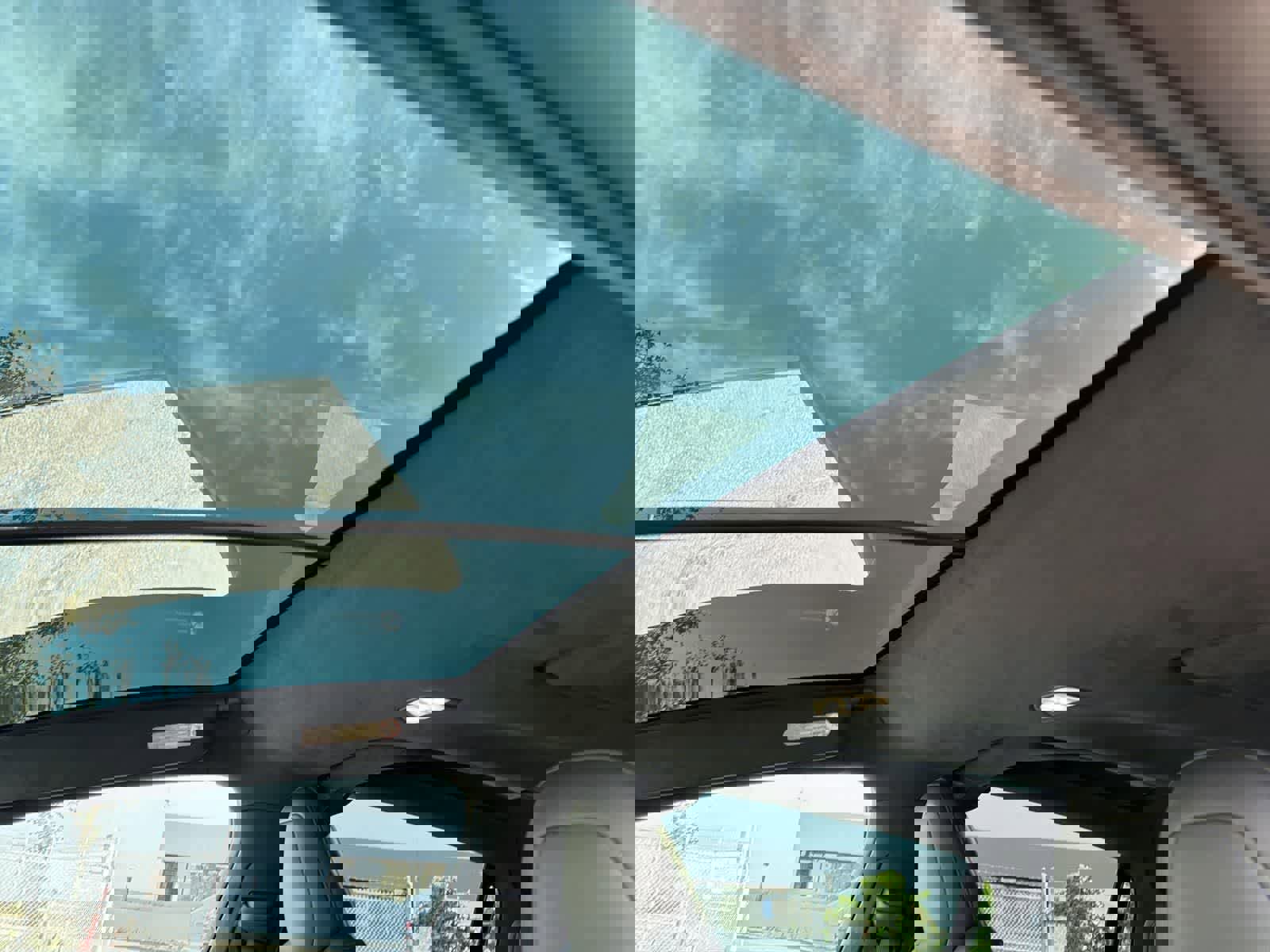 Used 2020 Tesla Model X Long Range image 9