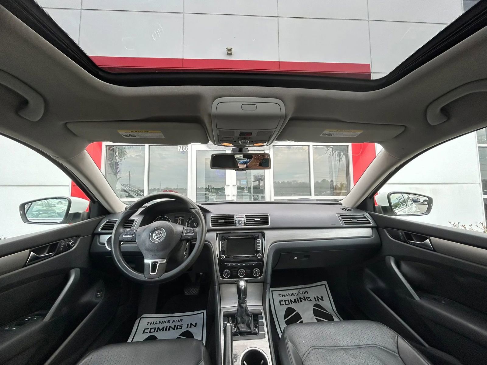 Used 2014 Volkswagen Passat 1.8T SE image 9