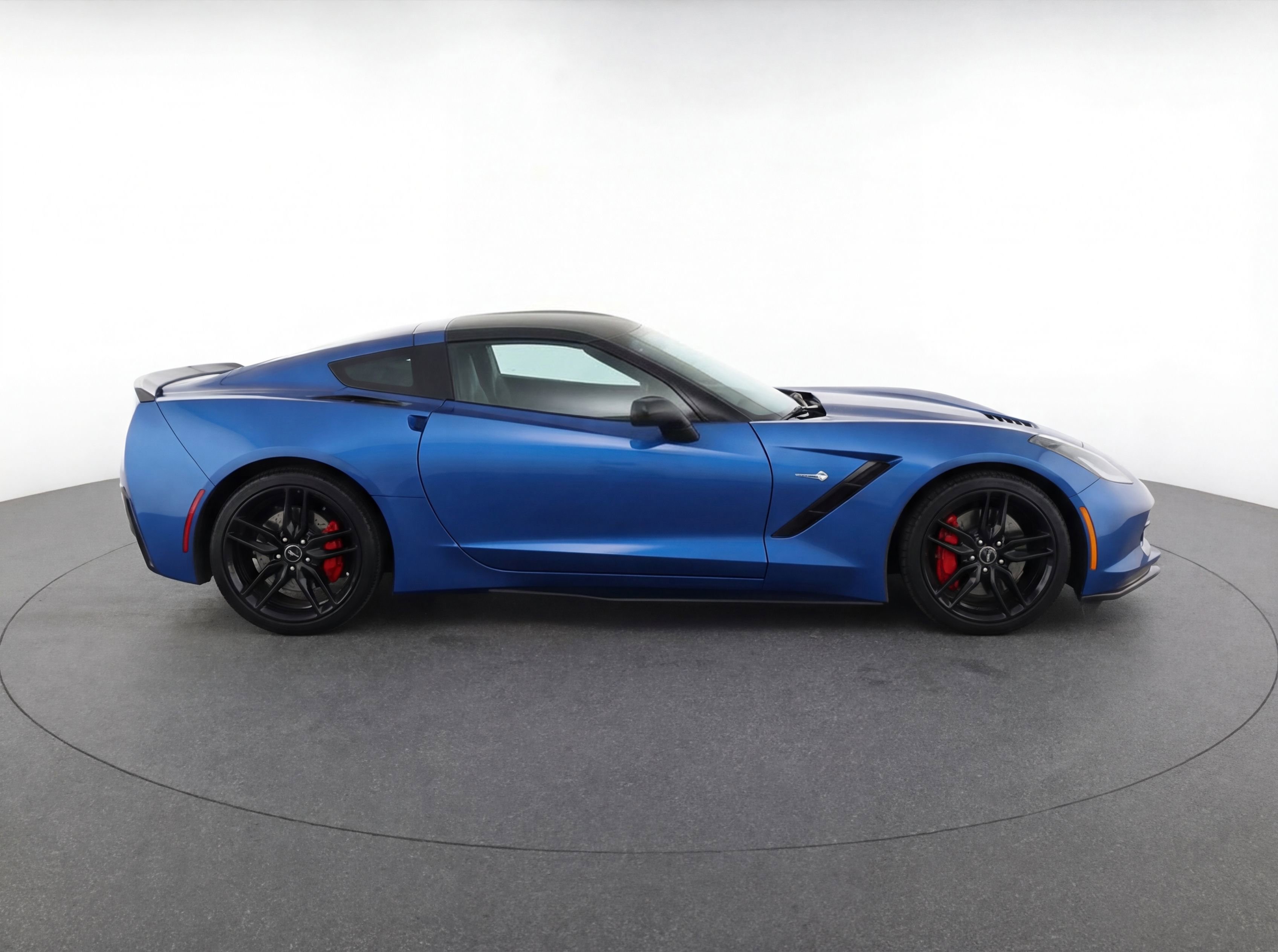 Used 2016 Chevrolet Corvette Stingray Coupe w/ 3LT Preferred Equipment Group image 8