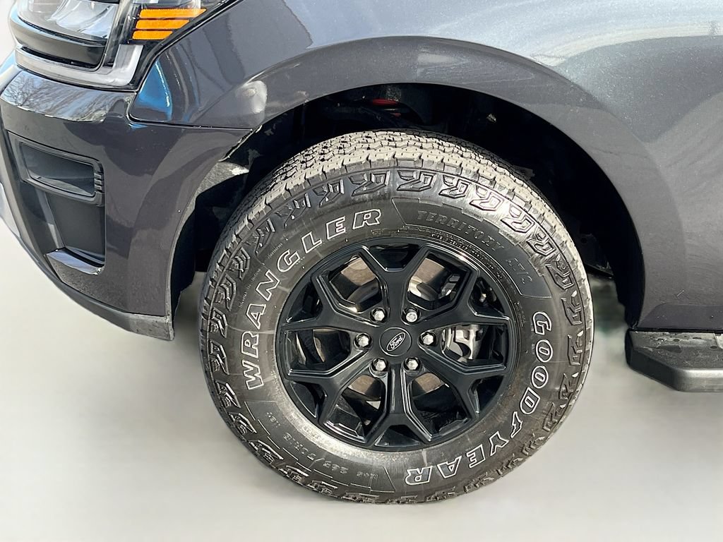 Used 2024 Ford Expedition Timberline AWD/4WD image 32