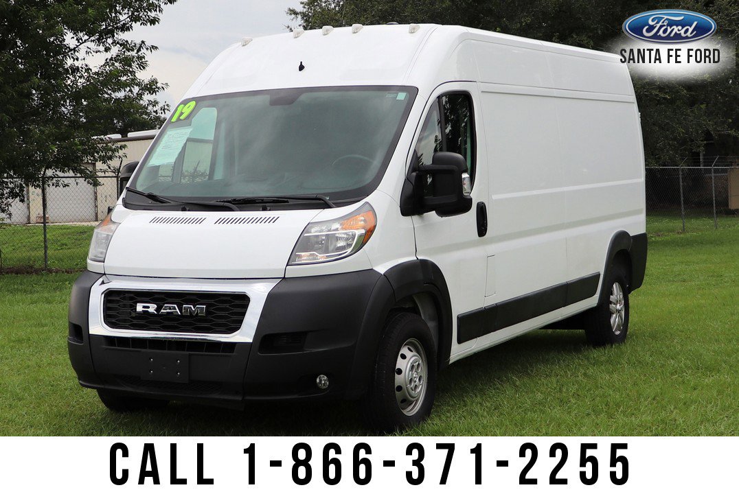 Used 2019 RAM ProMaster 2500 w/ Premium Appearance Group image 4