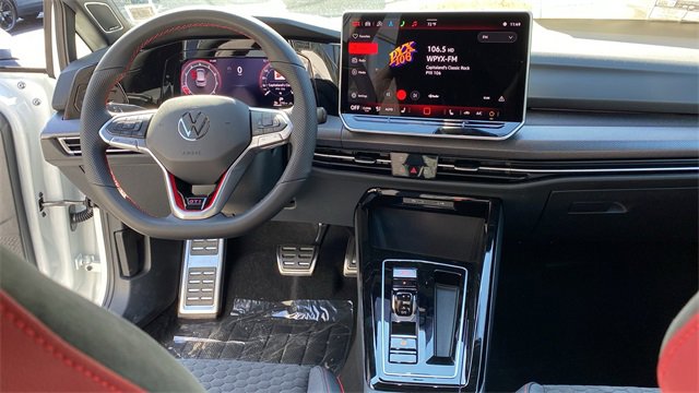 New 2025 Volkswagen GTI SE image 9