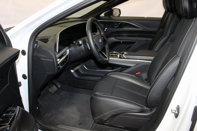 Certified 2024 Cadillac Lyriq Sport image 7