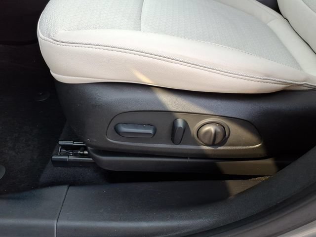 Used 2023 Buick Encore GX Preferred w/ Cold Weather Comfort Package FWD image 14