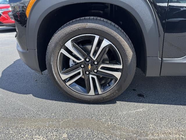New 2026 Chevrolet TrailBlazer LT w/ Convenience Package AWD/4WD image 11