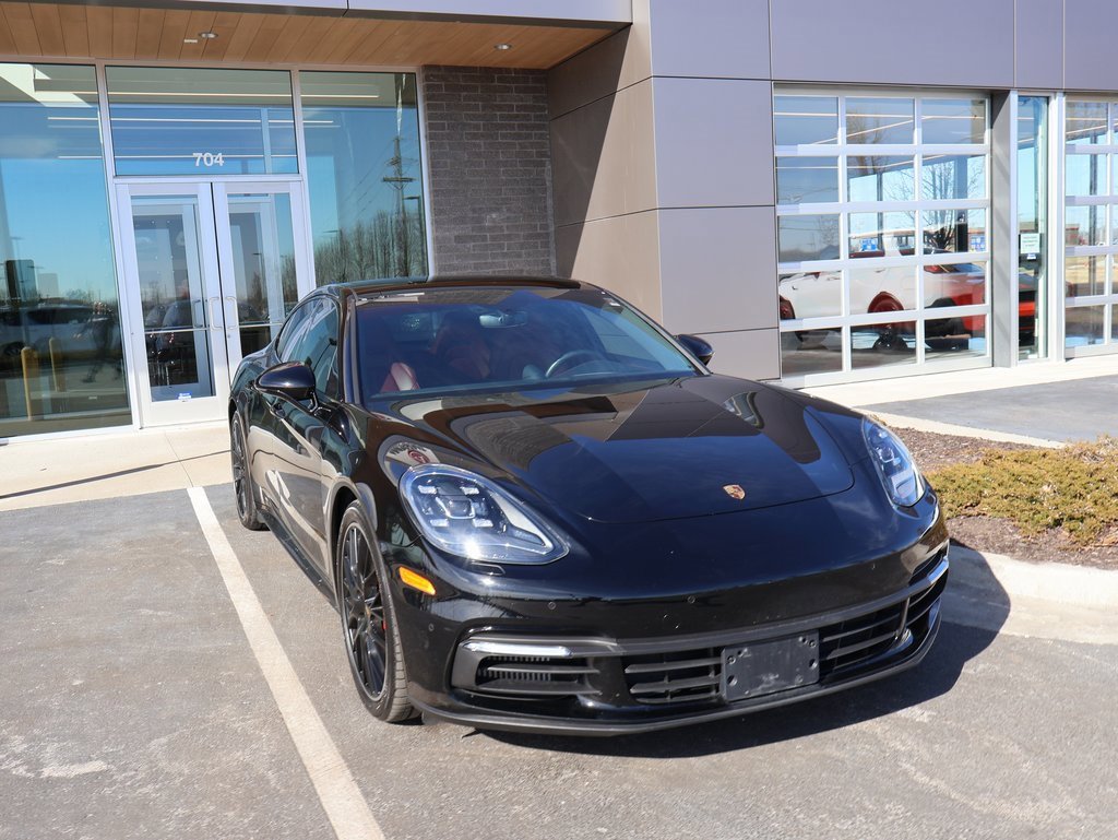 Used 2018 Porsche Panamera 4S image 5