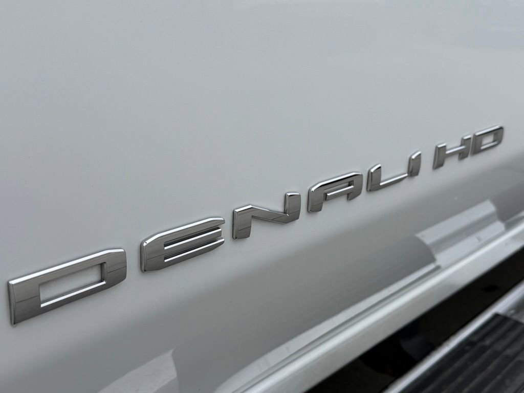 Used 2020 GMC Sierra 2500 Denali w/ Denali Ultimate Package image 8
