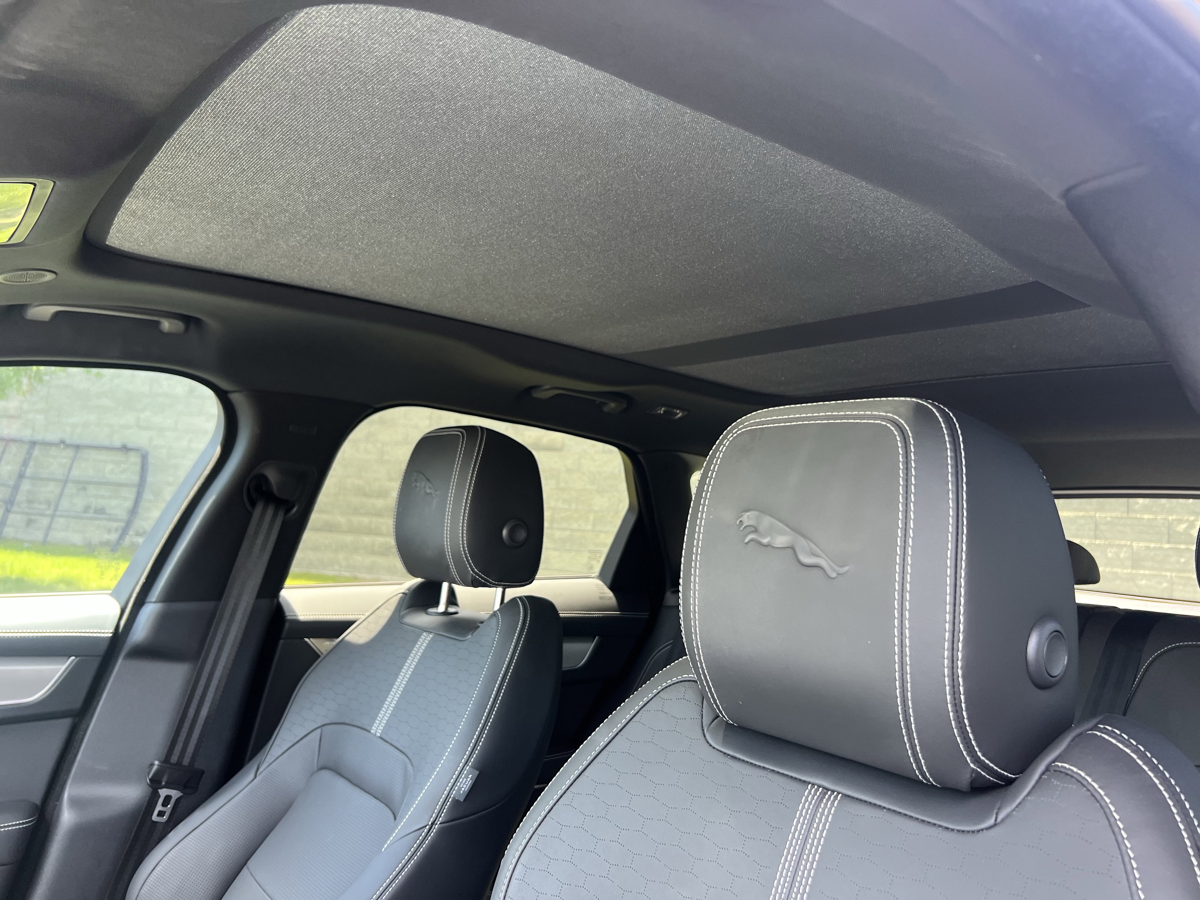 Used 2026 Jaguar F-PACE R-Dynamic S AWD/4WD image 17