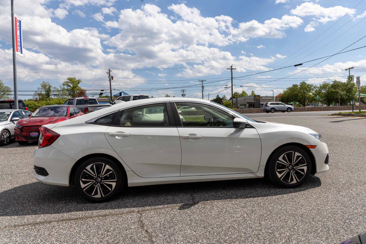 Used 2018 Honda Civic EX-L image 7