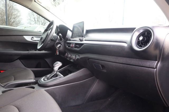 Used 2023 Kia Forte LXS FWD image 33