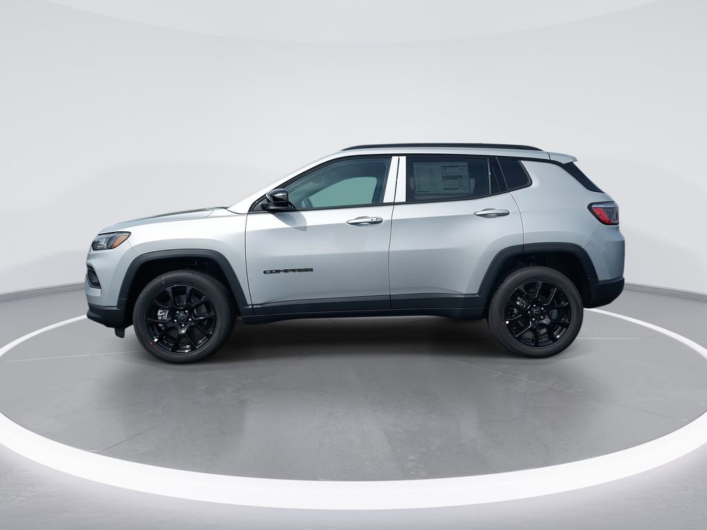 New 2026 Jeep Compass Latitude AWD/4WD image 5