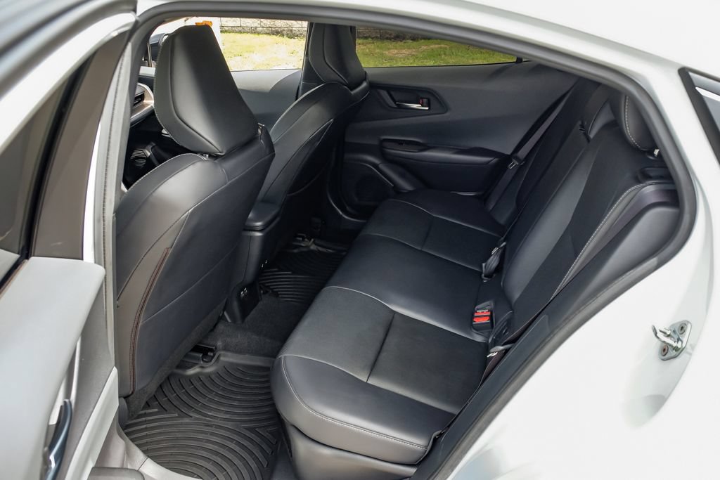 Used 2024 Toyota Prius Limited w/ Limited Premium Package FWD image 42
