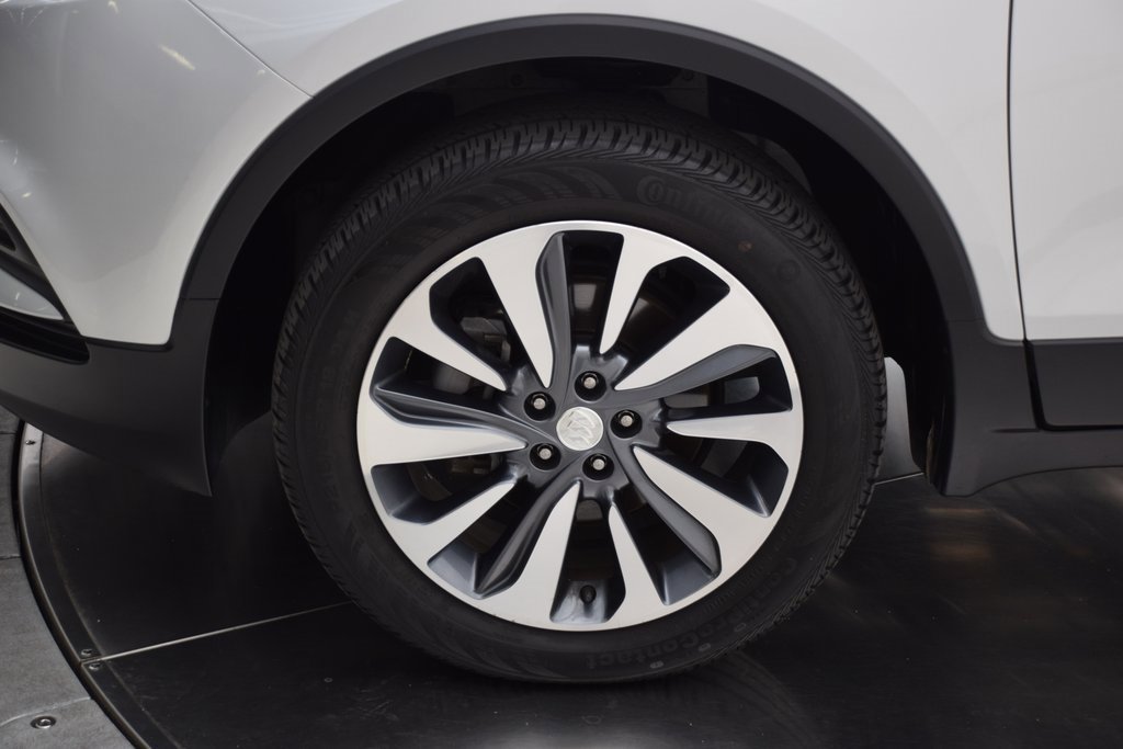 Used 2022 Buick Encore Preferred w/ Safety Package image 11