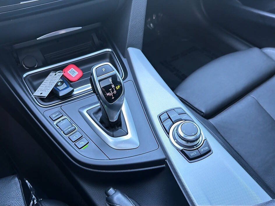 Used 2013 BMW 335i Sedan RWD image 15