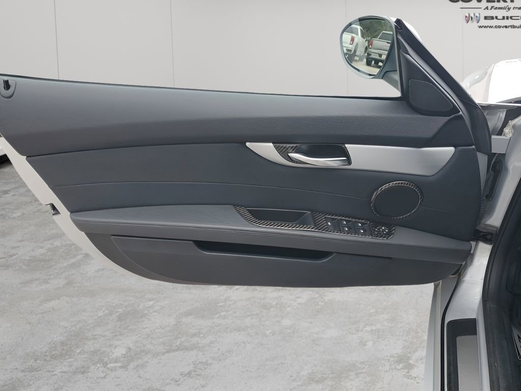 Used 2009 BMW Z4 sDrive35i image 18