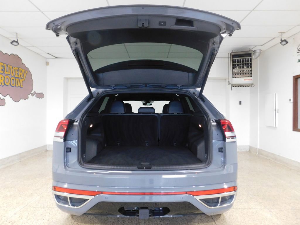 Used 2020 Volkswagen Atlas Cross Sport SEL Premium R-Line image 54