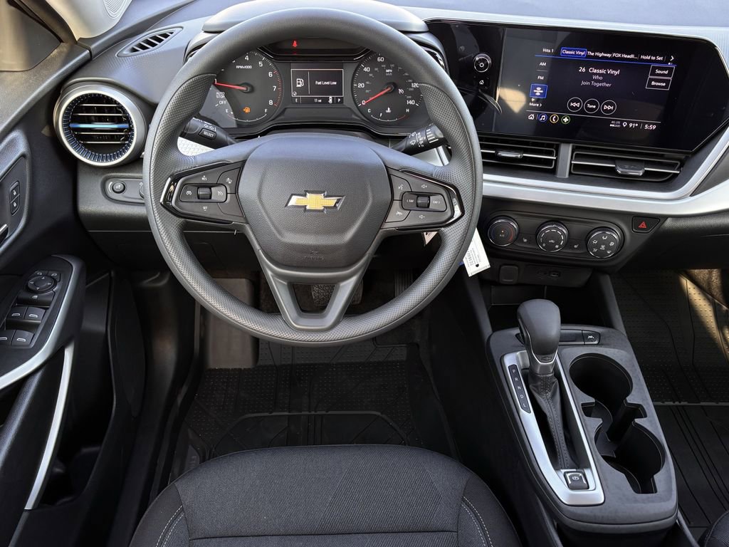 New 2026 Chevrolet Trax LS w/ LS Convenience Package FWD image 8