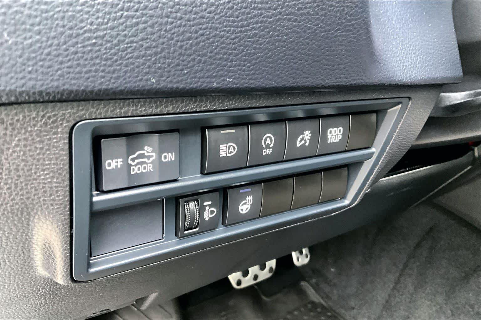 Used 2024 Toyota Tundra SR5 w/ TRD Off-Road Package AWD/4WD image 32