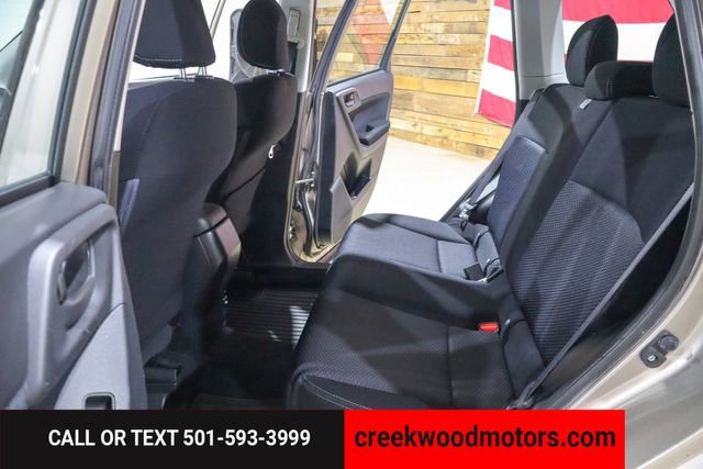 Used 2015 Subaru Forester 2.5i image 42
