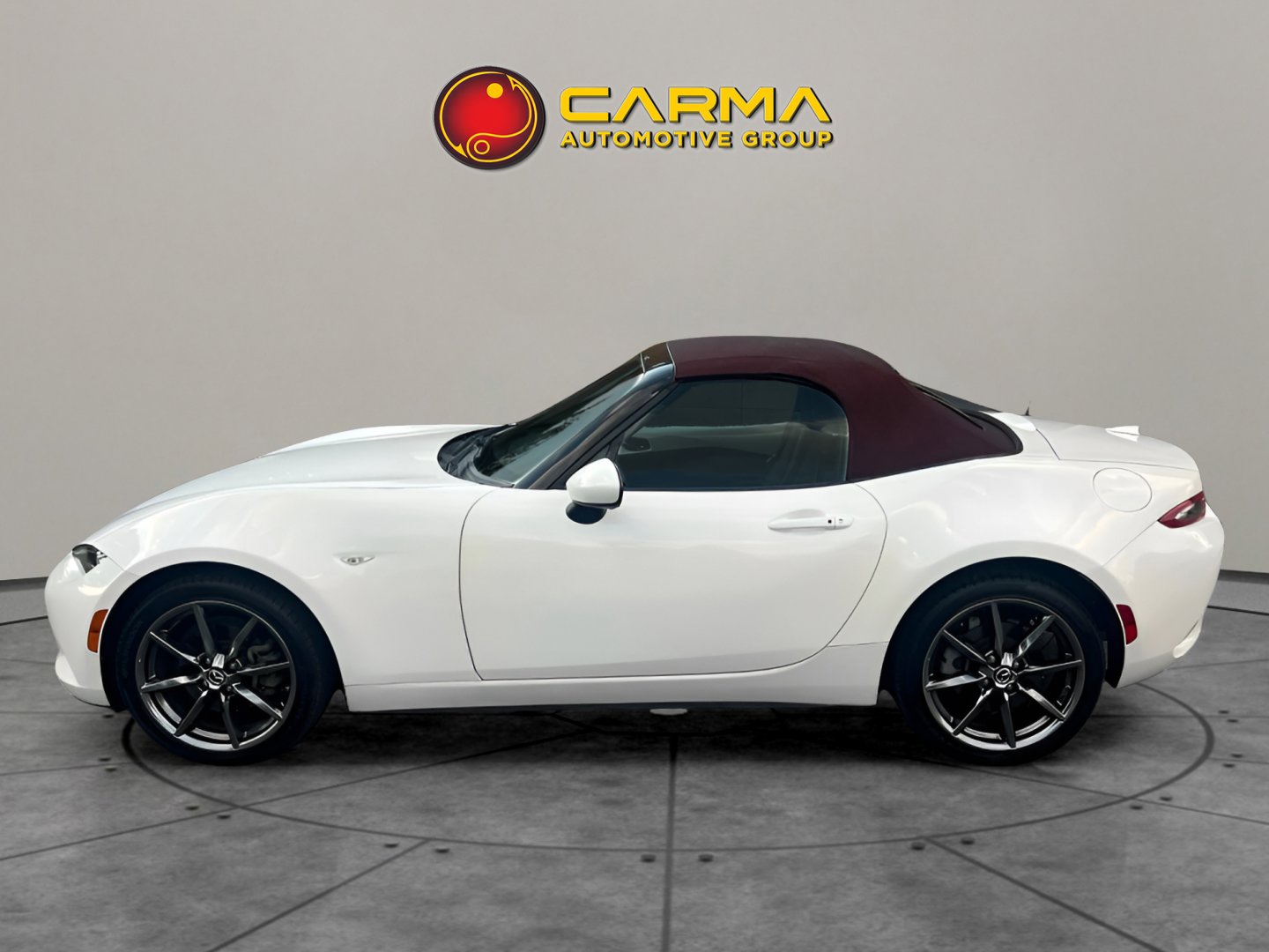Used 2018 MAZDA MX-5 Miata Grand Touring image 2