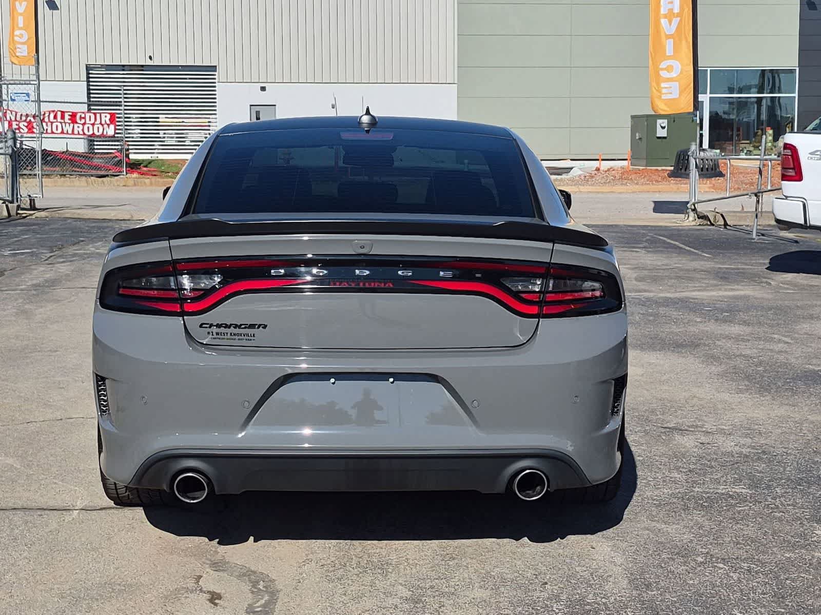 Used 2023 Dodge Charger Scat Pack w/ Daytona Edition Group RWD image 5