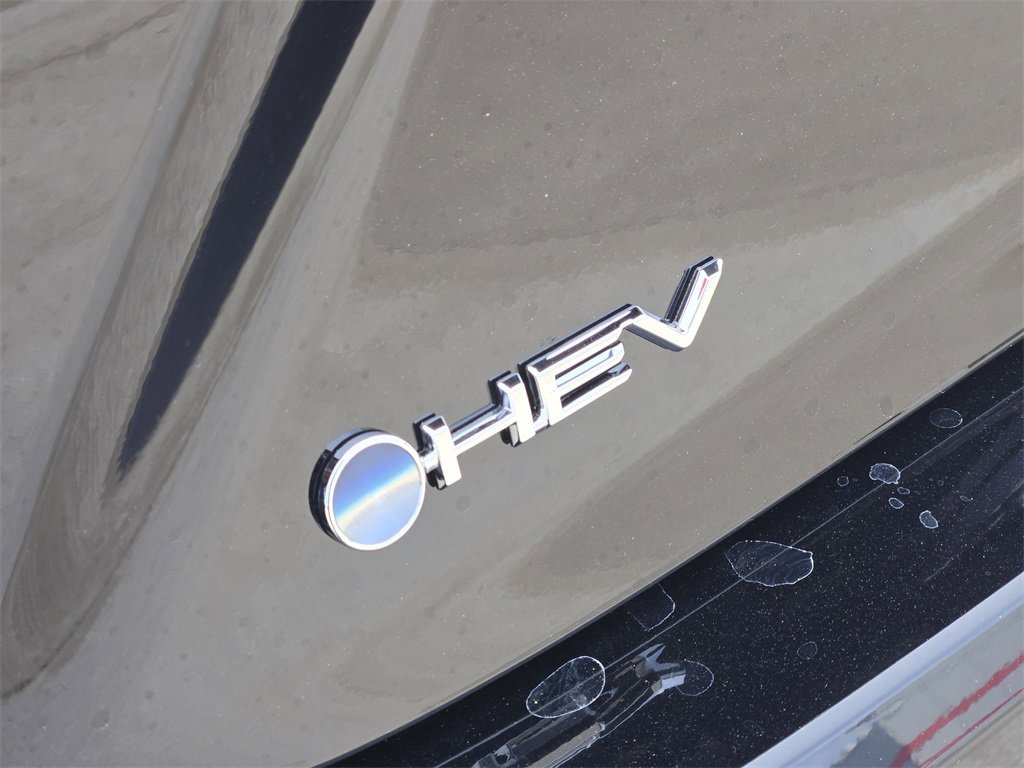 New 2026 Toyota Camry LE image 9