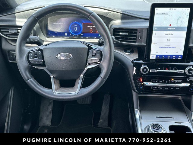 Used 2022 Ford Explorer Platinum w/ Equipment Group 601A AWD/4WD image 23
