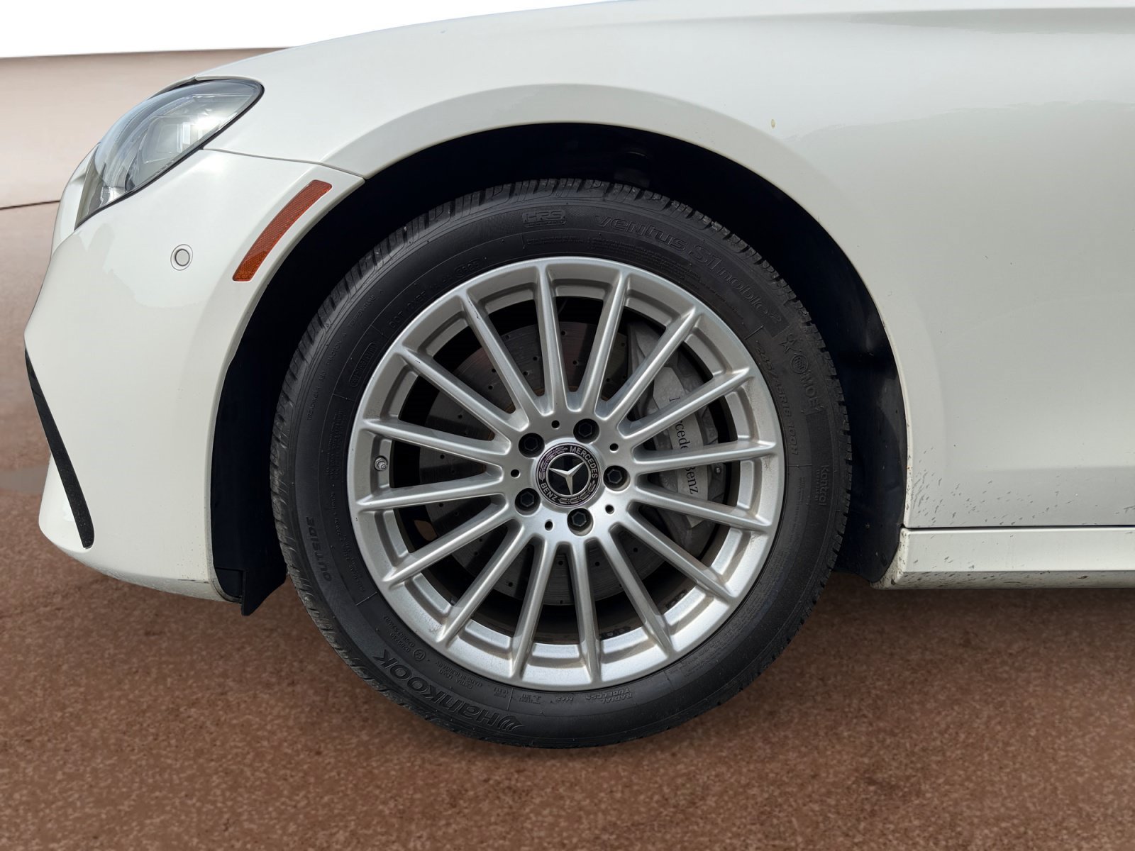 Used 2022 Mercedes-Benz E 450 4MATIC Sedan image 9