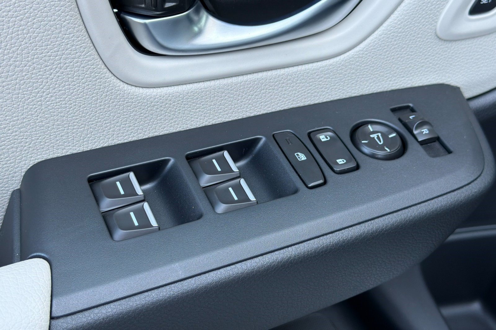 New 2026 Honda Pilot EX-L image 13