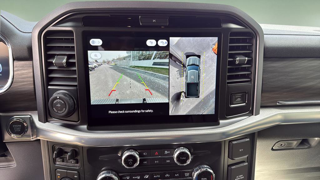 Used 2025 Ford F150 Lariat w/ Equipment Group 501A Mid image 31