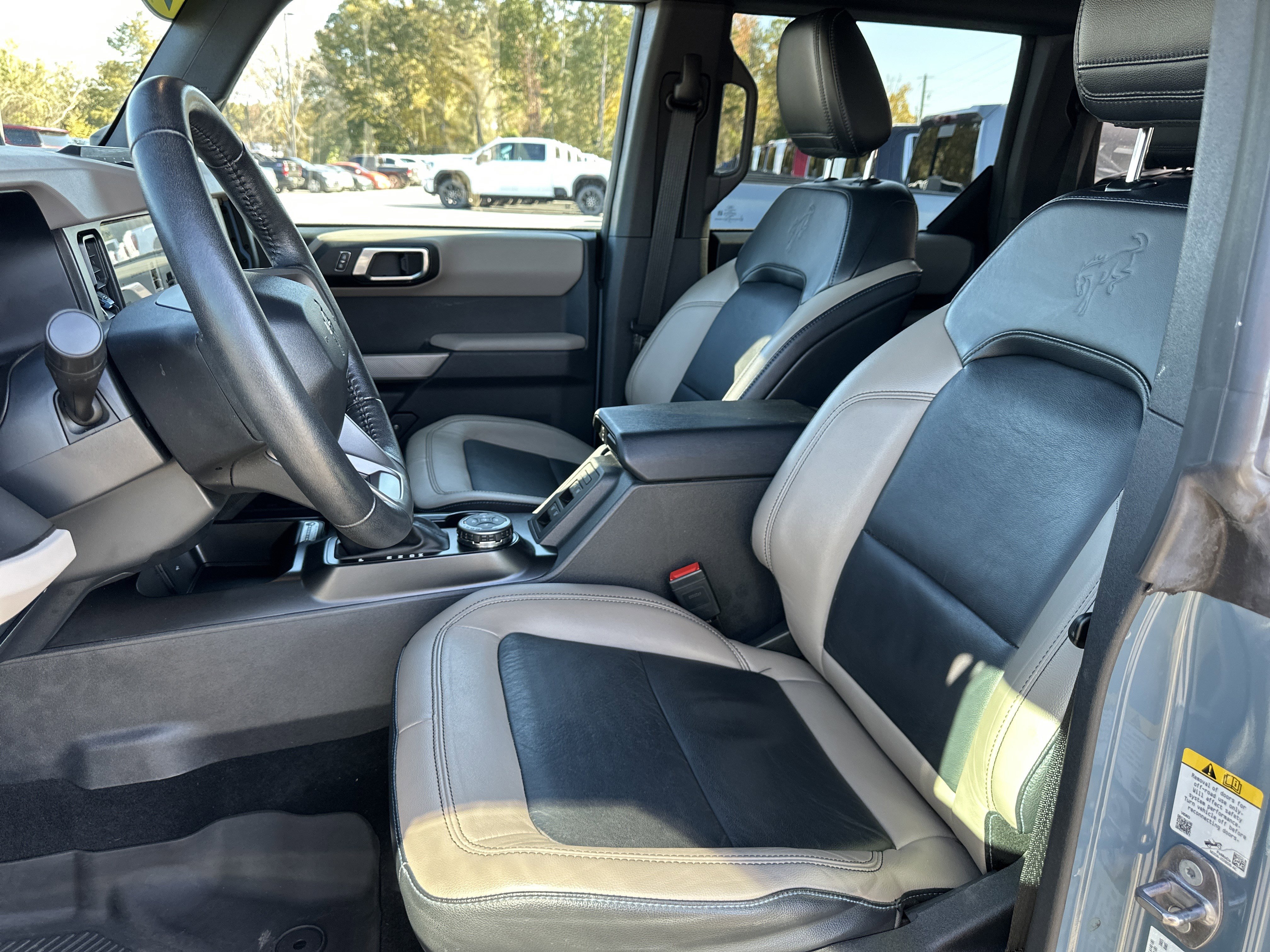 Used 2022 Ford Bronco Wildtrak image 10