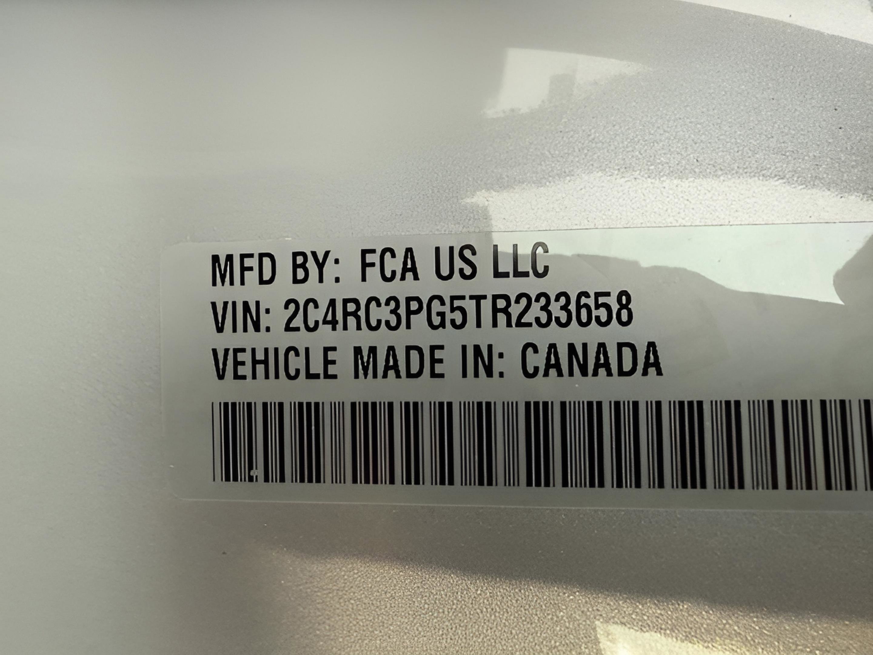 New 2026 Chrysler Pacifica Pinnacle w/ Trailer Tow Group image 34