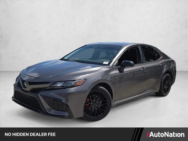 Used 2024 Toyota Camry SE FWD image 1