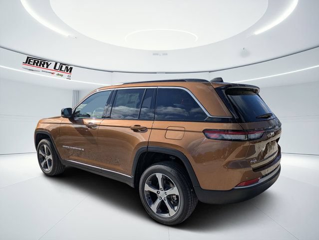 New 2026 Jeep Grand Cherokee Limited AWD/4WD image 5