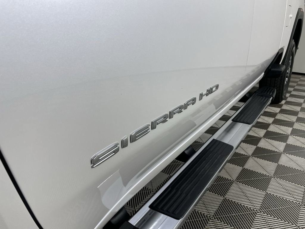 Used 2025 GMC Sierra 2500 SLT w/ SLT Convenience Package image 32