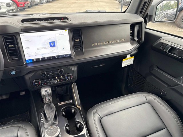 New 2025 Ford Bronco Badlands image 14