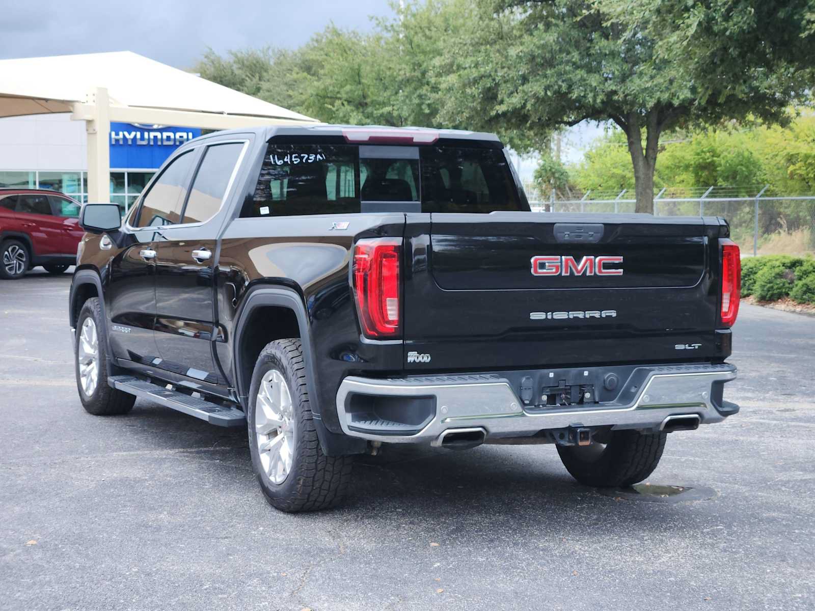 Used 2019 GMC Sierra 1500 SLT AWD/4WD image 6